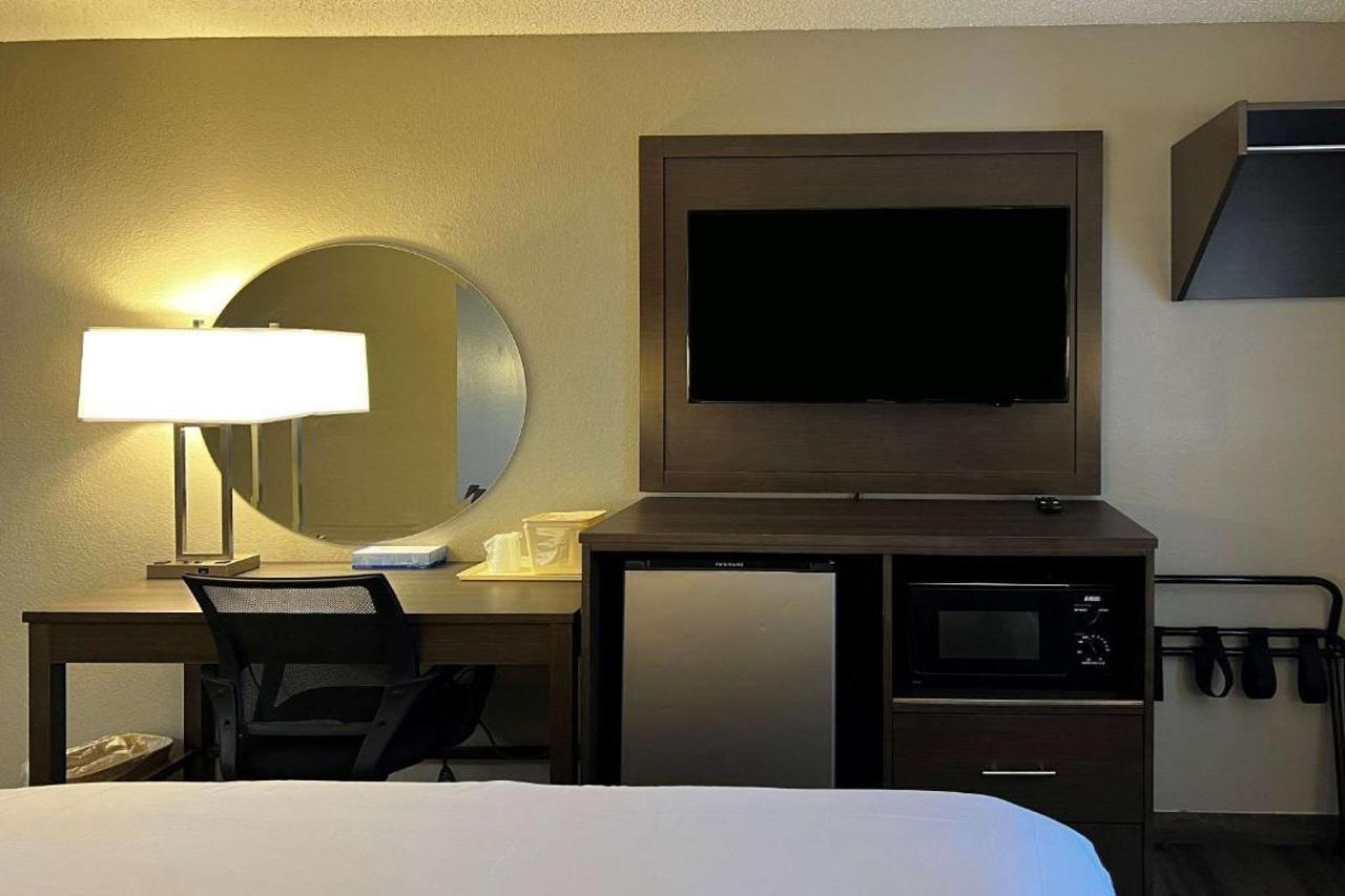 Econo Lodge Спринг Лейк Екстериор снимка